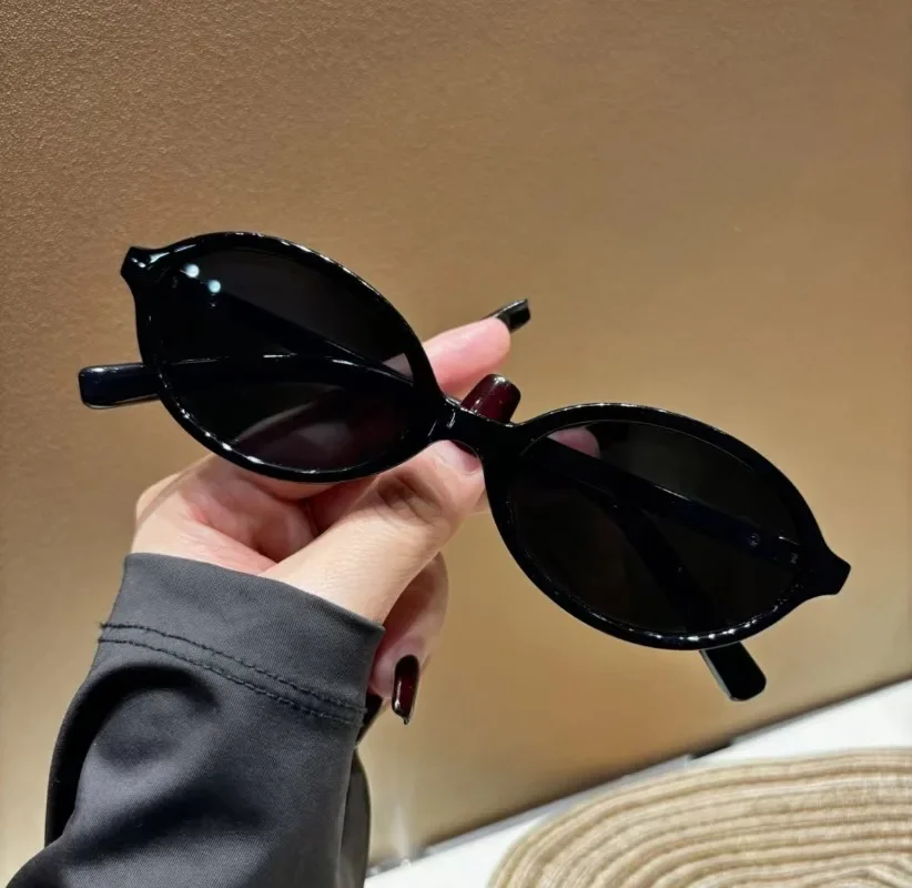 แว่นกันแดดทรงวงรีใหม่ แว่นกันแ - Vintage Outdoor Fashion บทวิจารณ์และราคา