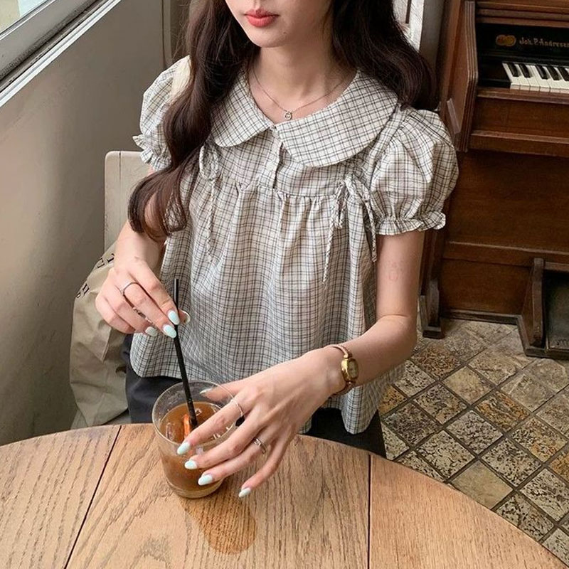 เสื้อผ้าผู้หญิง สไตล์พรีปปี้ ค - Vintage Fashion Dolls บทวิจารณ์และราคา