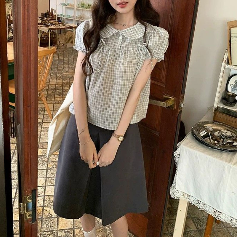 เสื้อผ้าผู้หญิง สไตล์พรีปปี้ ค - Vintage Fashion Dolls บทวิจารณ์และราคา